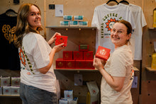 Load image into Gallery viewer, Winter Blend (Cinnamon Co-ferment) - Colombia / Honduras